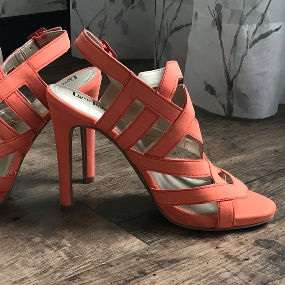 LimeLight Peep-toe Heels - Picture 6 of 14